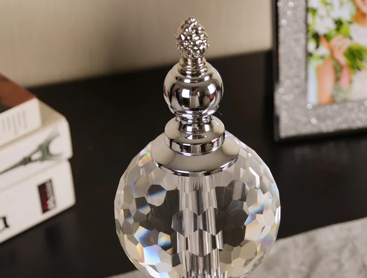 Europe Crystal Decoration Feng Shui Ornament Figurines Glass Paperweight Party Gifts Wedding Decoration Souvenirs Crystal Gifts
Europe Crystal Decoration Feng Shui Ornament Figurines Glass Paperweight Party Gifts Wedding Decoration Souvenirs Crystal Gifts