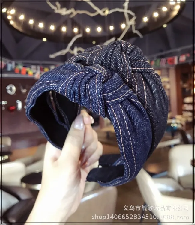 Koren Style Fashion Hairband Solid Color Denim Hair Hoop Headband for Women Girls Hair Accessories Cross Knot Hair Band Headwear
Koren Style Fashion Hairband Solid Color Denim Hair Hoop Headband for Women Girls Hair Accessories Cross Knot Hair Band Headwear