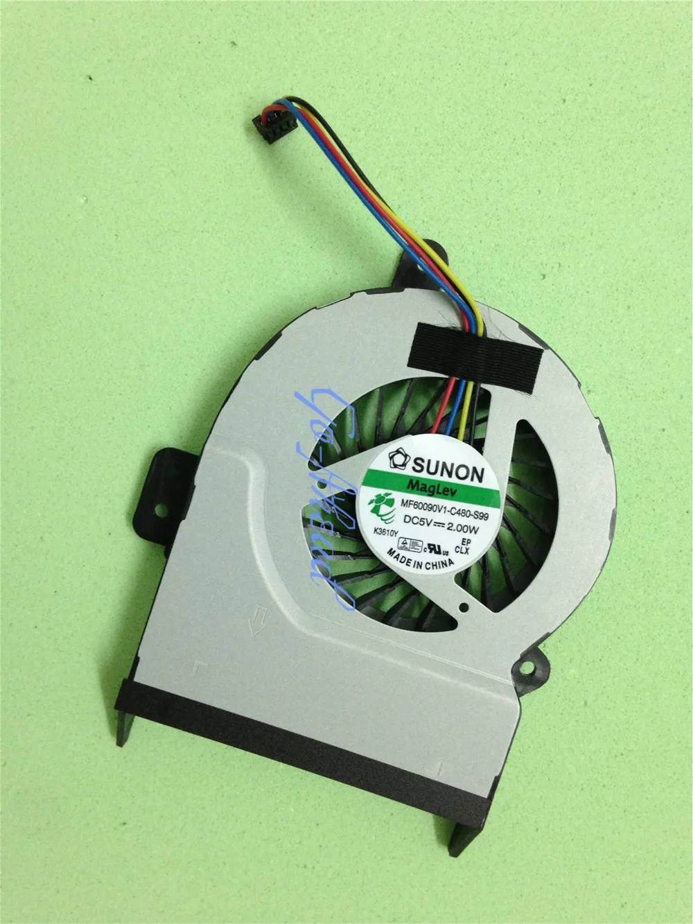 Новый Процессор охлаждающий вентилятор Cooler для ASUS K55 K55A K55X K55V K55VD X55 X55A X55U X55C радиатор MF60090V1-C480-S99 DC 5V 2,0 W K3610Y
Новый Процессор охлаждающий вентилятор Cooler для ASUS K55 K55A K55X K55V K55VD X55 X55A X55U X55C радиатор MF60090V1-C480-S99 DC 5V 2,0 W K3610Y