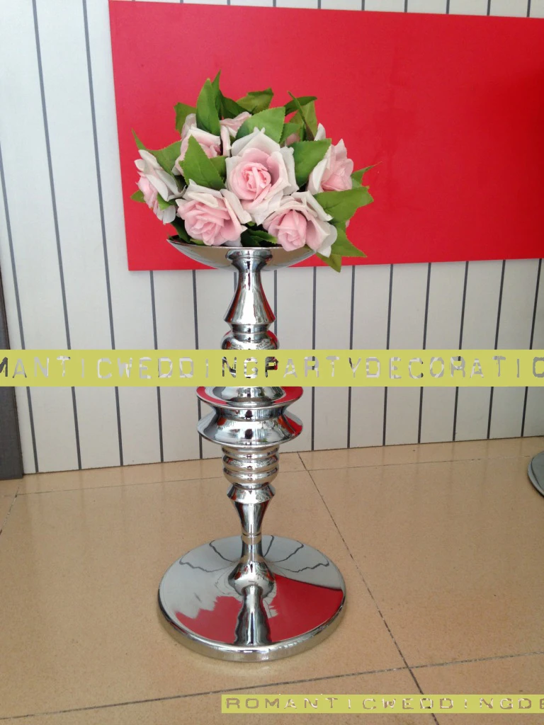 10 PCS 46cm /18" Silver wedding party road lead Wedding Table centerpiece Flower vase Party Decoration
10 PCS 46cm /18" Silver wedding party road lead Wedding Table centerpiece Flower vase Party Decoration