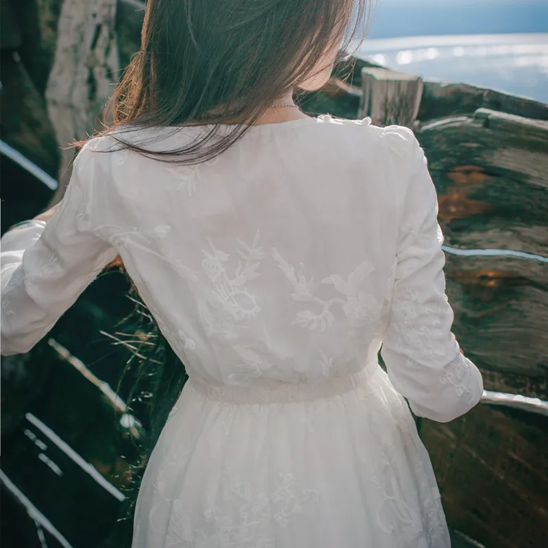 Bridesmaid Dress Vintage Princess Embroidery Nightgowns Goddess Long Dress White Sleepwear For Women Women dress
Bridesmaid Dress Vintage Princess Embroidery Nightgowns Goddess Long Dress White Sleepwear For Women Women dress