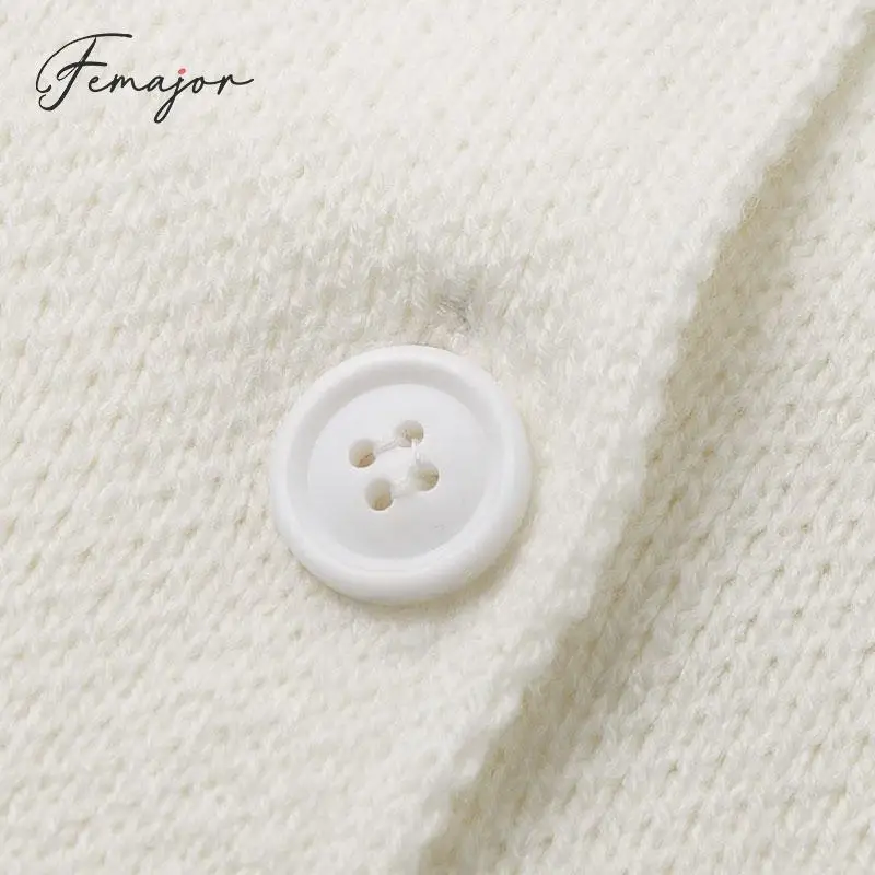 Femajor Women White Cardigans 2019 Autumn Winter Turn Down Collar Pockets Knitwear Fashion Lantern Sleeve Knitted Jacket |