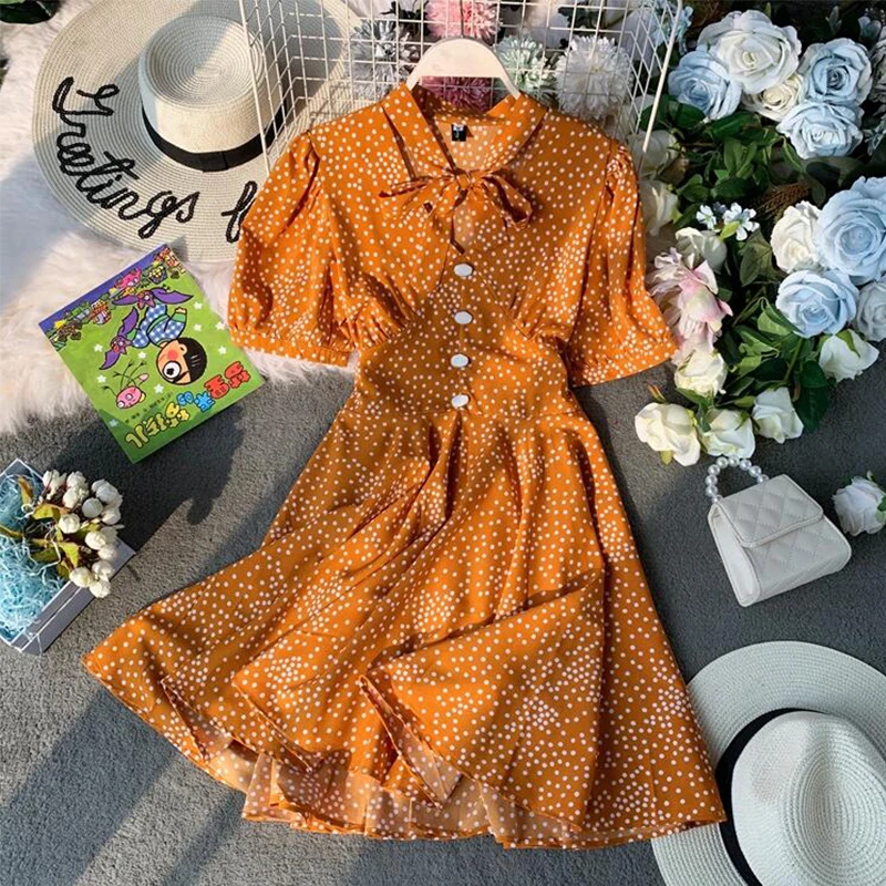 2019 Chiffon dot dress Plus size summer short sleeve bow collar high waist ladies new button chiffon dress aa962
2019 Chiffon dot dress Plus size summer short sleeve bow collar high waist ladies new button chiffon dress aa962