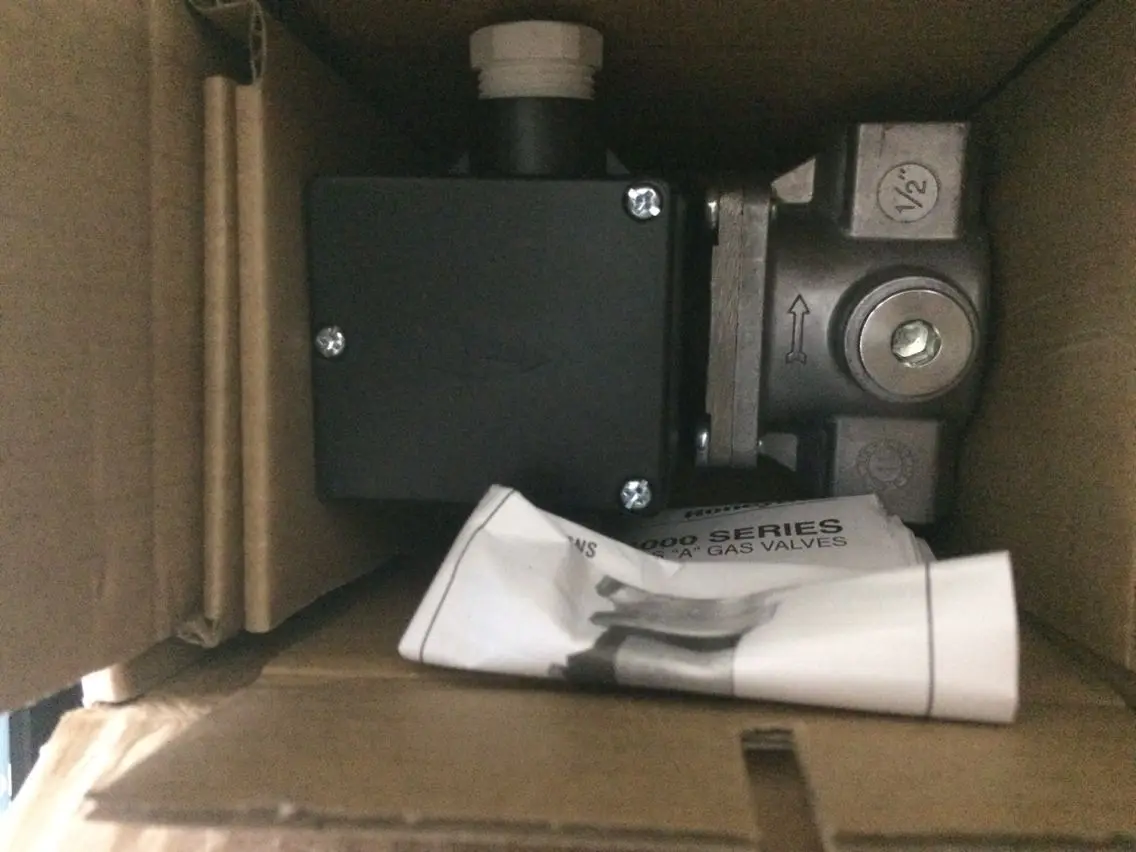 Brand new original Quick Opening gas solenoid valve VE4015A1146 T
Brand new original Quick Opening gas solenoid valve VE4015A1146 T