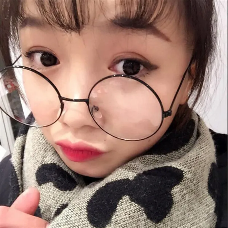 2023 New Classic Vintage Glasses Frame Round Lens Flat Myopia Optical Mirror Simple Metal Women/Men Glasses Frame
2023 New Classic Vintage Glasses Frame Round Lens Flat Myopia Optical Mirror Simple Metal Women/Men Glasses Frame