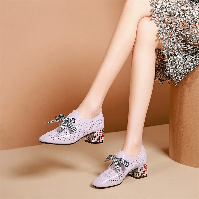 CONASCO Classic Hollow Comfortable Breathable Women Pumps 2021 New Summer Single Shoes Woman Fashion Solid Casual Working Shoes
CONASCO Classic Hollow Comfortable Breathable Women Pumps 2021 New Summer Single Shoes Woman Fashion Solid Casual Working Shoes