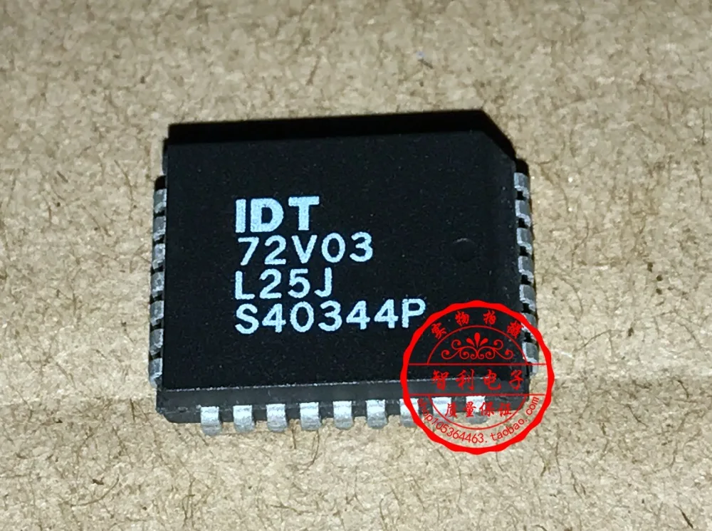 Freeshipping IDT72V03 IDT72V03L25J