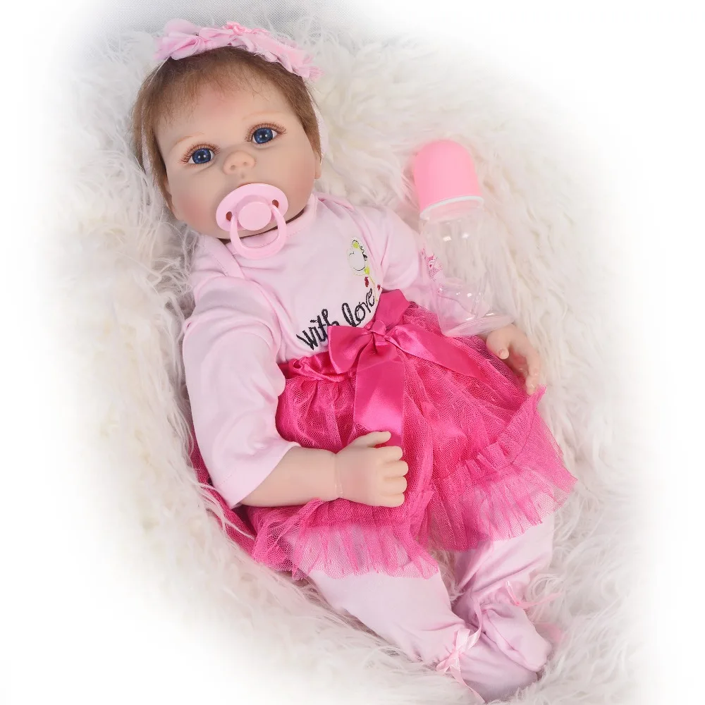 22inch 55cm baby reborn Doll Soft Silicone adorable fashion lifelike Reborn Baby Doll Gift for Children Cloth Baby Doll hot sale
22inch 55cm baby reborn Doll Soft Silicone adorable fashion lifelike Reborn Baby Doll Gift for Children Cloth Baby Doll hot sale