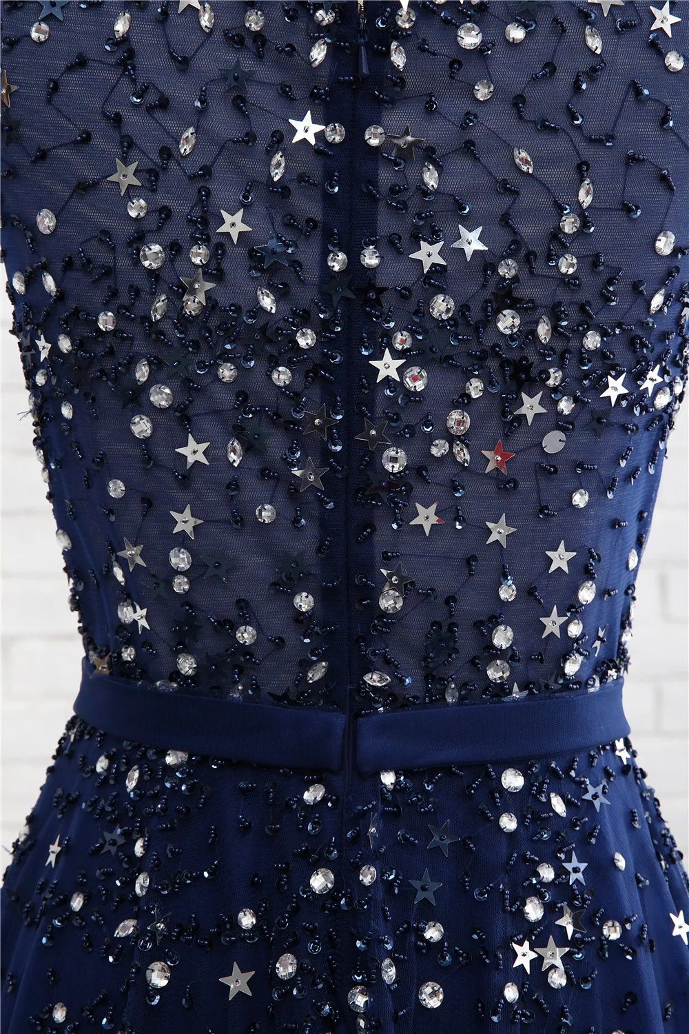 Blue Formal Evening Dresses Vestido de Festa A Line Scalloped Crystal Beaded Party Prom Gown Abendkleider Robe de Soiree 2017
Blue Formal Evening Dresses Vestido de Festa A Line Scalloped Crystal Beaded Party Prom Gown Abendkleider Robe de Soiree 2017