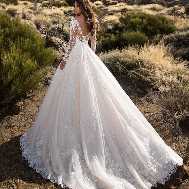 Unique Lace Sweetheart Open Back Ball Gown Wedding Dresses 2019 Full Sleeve Romantic and Sexy Appliques Tulle Bridal Gowns AX121
Unique Lace Sweetheart Open Back Ball Gown Wedding Dresses 2019 Full Sleeve Romantic and Sexy Appliques Tulle Bridal Gowns AX121