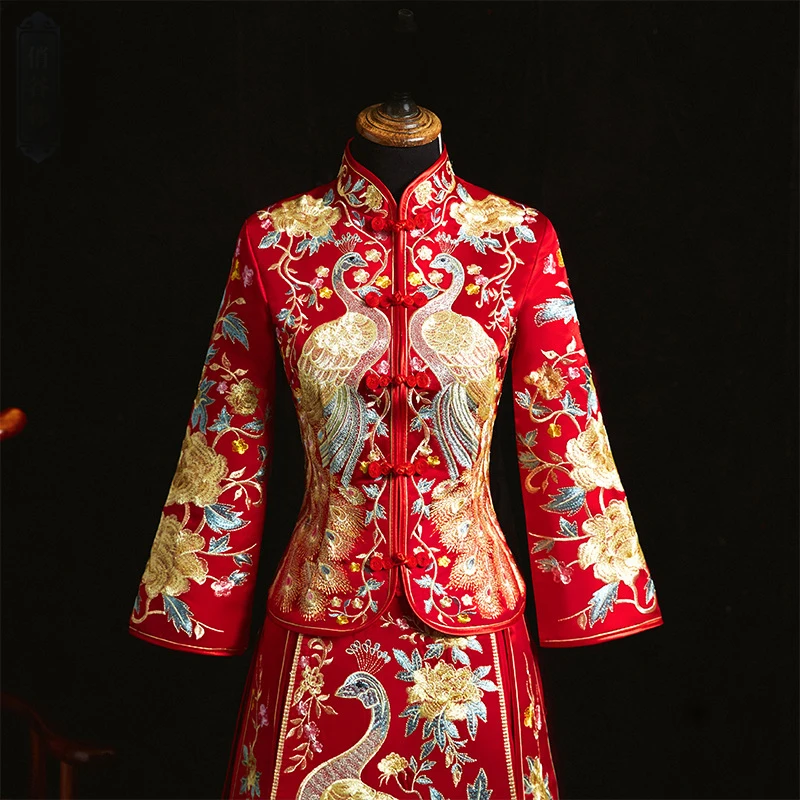 Red Wedding Bride Chinese Style Cheongsam Traditional Lady Long Qipao Embroidery Women's Evening Dress marry Clothes S - XXL
Red Wedding Bride Chinese Style Cheongsam Traditional Lady Long Qipao Embroidery Women's Evening Dress marry Clothes S - XXL