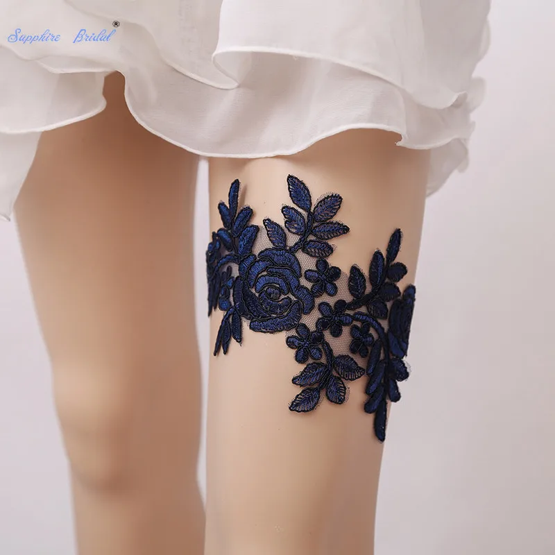 Sapphire Bridal Women Sexy Blue Lace Floral Garter Leg Loop Princess Wedding Garters 1 Piece/set Bridal Cosplay Fashion Stocking
Sapphire Bridal Women Sexy Blue Lace Floral Garter Leg Loop Princess Wedding Garters 1 Piece/set Bridal Cosplay Fashion Stocking