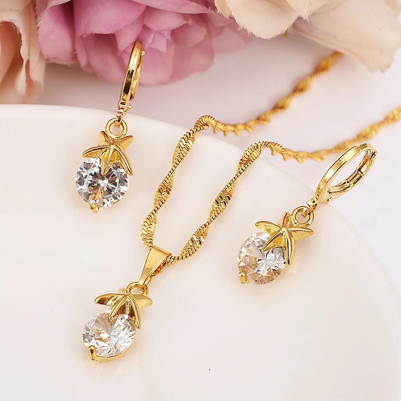 Bangrui New Fashion Bridal Jewelry Sets Trendy Heart White crystal Cubic Zircon Earring and Necklace Jewelry Sets for Women gift
Bangrui New Fashion Bridal Jewelry Sets Trendy Heart White crystal Cubic Zircon Earring and Necklace Jewelry Sets for Women gift