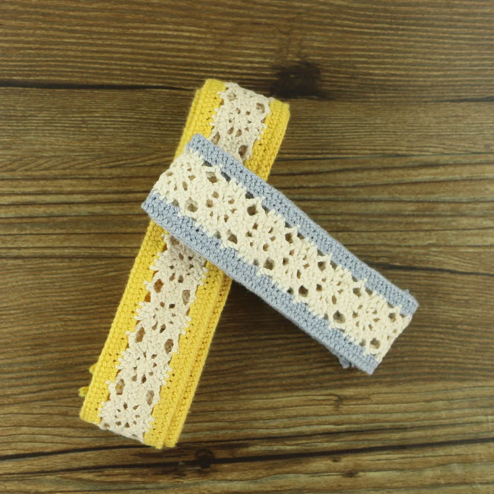 color Hot Sale Cotton Lace Roll Ribbon Knit Adhesive Tape Sticker Craft Decoration Fabric
color Hot Sale Cotton Lace Roll Ribbon Knit Adhesive Tape Sticker Craft Decoration Fabric