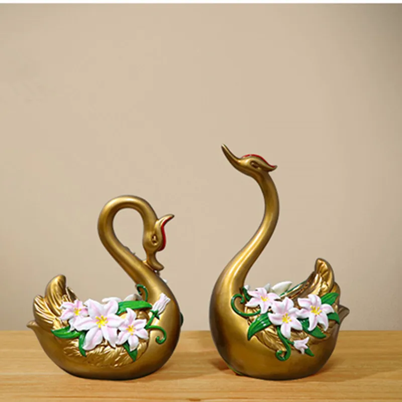 Wedding Gifts European Style Creative Lily Swan Resin Lovers Craftwork Figurines Fashion Living Room Bedroom Ornaments x1993
Wedding Gifts European Style Creative Lily Swan Resin Lovers Craftwork Figurines Fashion Living Room Bedroom Ornaments x1993