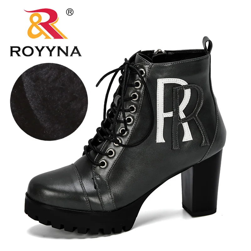ROYYNA 2019 New Popular Style Ankle Winter Boots Women Square Heel Platform Female Shoes High Heels Trendy Short Plush Boots
ROYYNA 2019 New Popular Style Ankle Winter Boots Women Square Heel Platform Female Shoes High Heels Trendy Short Plush Boots
