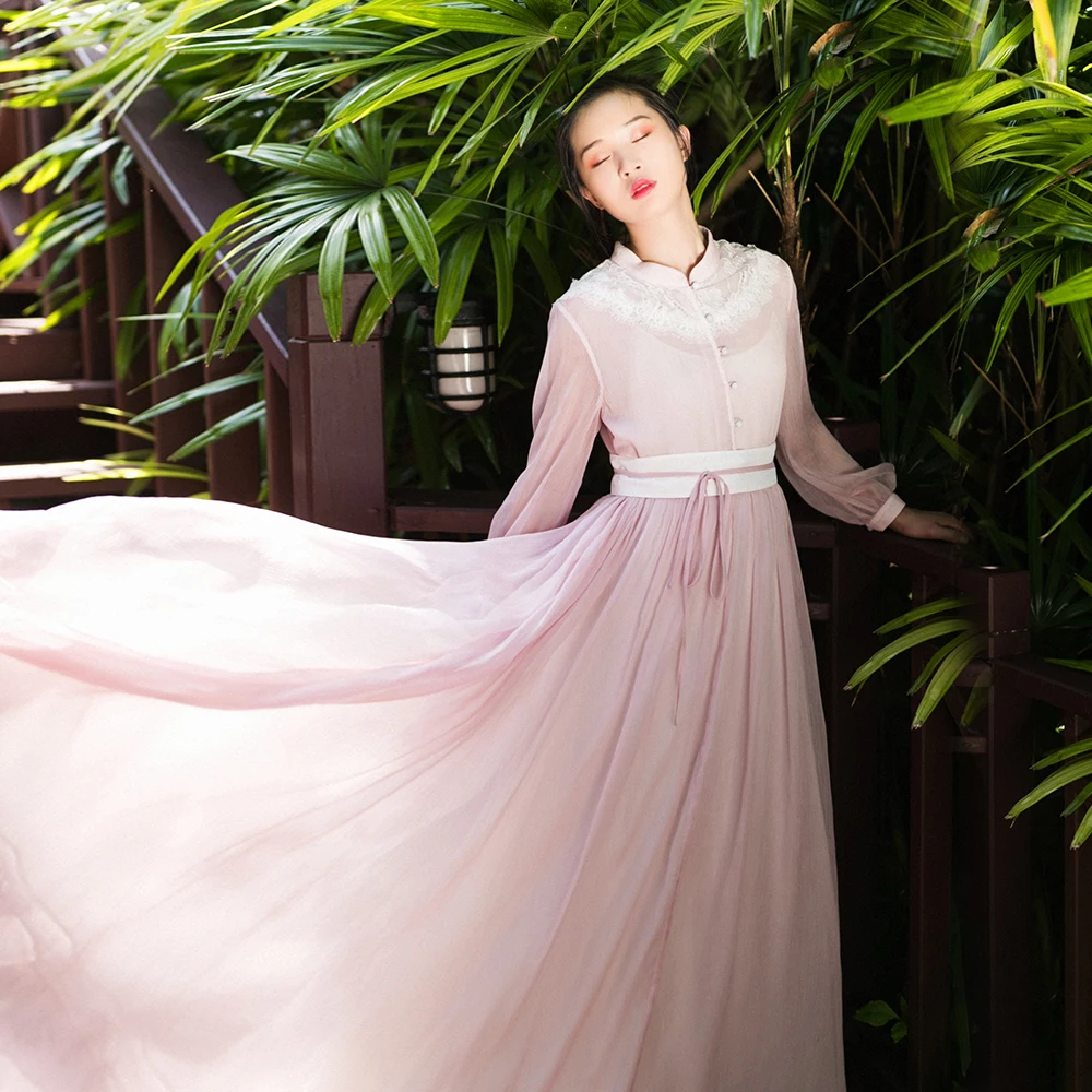 IRINAW710 new arrival 2018 women summer vintage stand collar lace appliqued belted chiffon long dress
IRINAW710 new arrival 2018 women summer vintage stand collar lace appliqued belted chiffon long dress