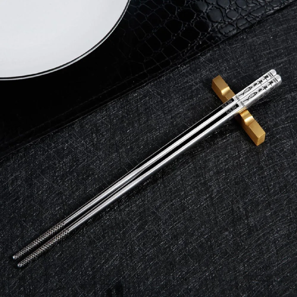 

1X Pair 304 Stainless Steel Non-slip Anti scald Dinner Chopsticks household Tableware Dinnerware for Hot Pot BBQ Gift