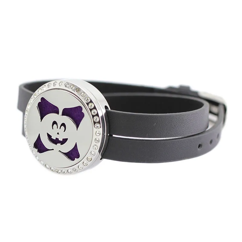 Jack-o-lanterns Stainless Steel Perfume Locket Bracelet Halloween Aromatherapy Essential Oils Locket Bangles 5pcs(Free Pads)
Jack-o-lanterns Stainless Steel Perfume Locket Bracelet Halloween Aromatherapy Essential Oils Locket Bangles 5pcs(Free Pads)