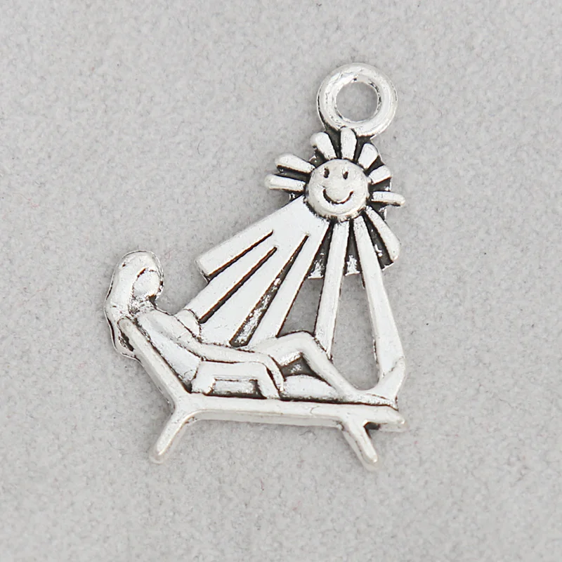 RAINXTAR Fashion Alloy Girl Sunbathing Charms Sandbeach Holiday Charms With Sun 100pcs 19*26mm AAC842
RAINXTAR Fashion Alloy Girl Sunbathing Charms Sandbeach Holiday Charms With Sun 100pcs 19*26mm AAC842