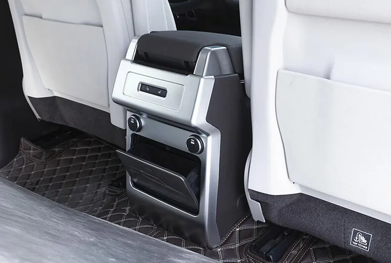 Новинка для Land Rover Discovery 5 HSE LR5 2017 автомобильный Стайлинг ABS Матовый хромированный подлокотник Задняя Крышка вентиляционного отверстия перем...
Новинка для Land Rover Discovery 5 HSE LR5 2017 автомобильный Стайлинг ABS Матовый хромированный подлокотник Задняя Крышка вентиляционного отверстия перем...