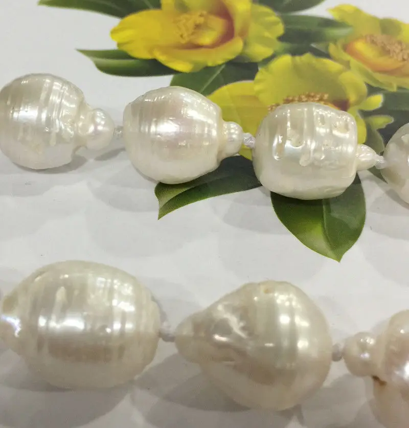 Rare Huge 15x20MM WHITE SOUTH SEA BAROQUE KESHI AKOYA PEARL NECKLACE 18" AAA+
Rare Huge 15x20MM WHITE SOUTH SEA BAROQUE KESHI AKOYA PEARL NECKLACE 18" AAA+