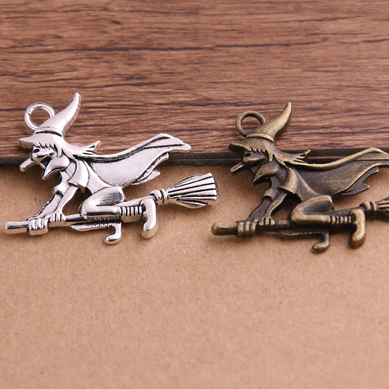 6PCS 30*38mm Vintage Metal Witch Witchcraft Charms DIY Handmade Accessories Classic Charm Jewelry Making
6PCS 30*38mm Vintage Metal Witch Witchcraft Charms DIY Handmade Accessories Classic Charm Jewelry Making