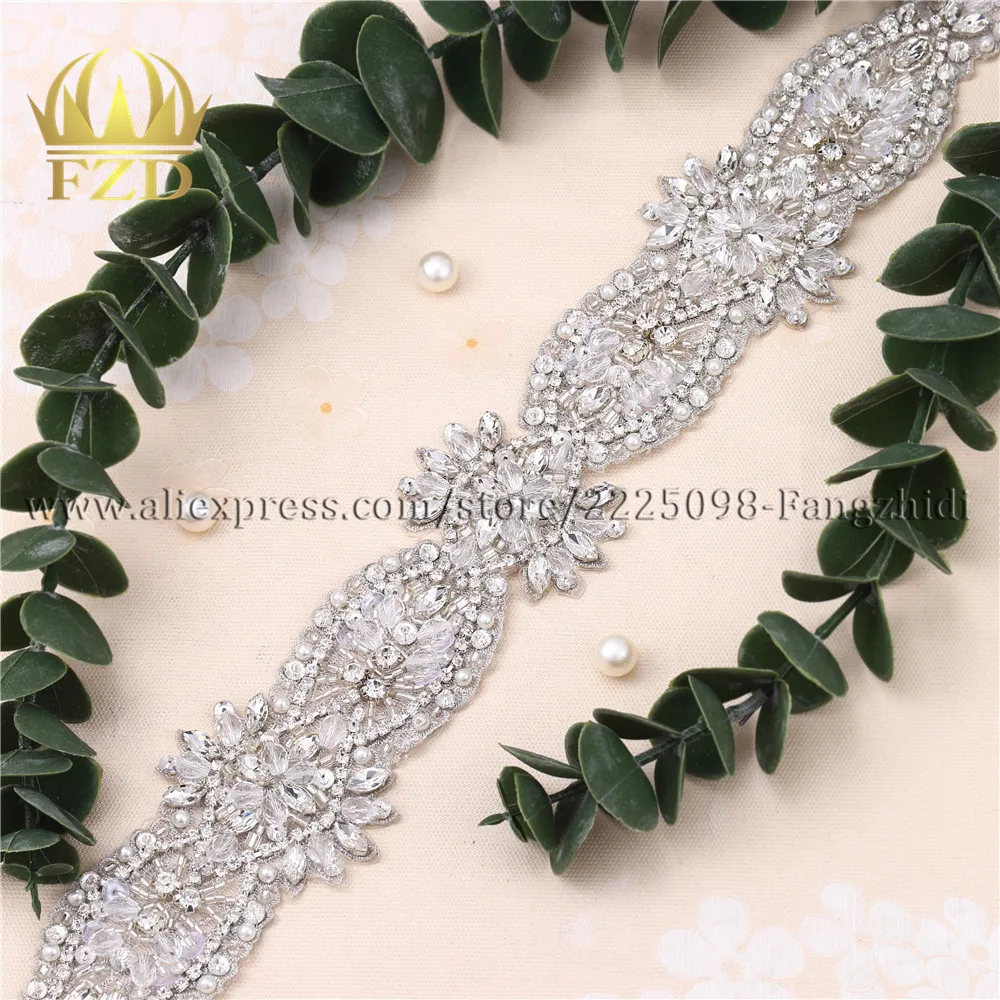1 Pieces Pearls Rhinestone Appliques With Crystal Sew On Wedding Dress Bridal Crystal Decoration Iron Sash Belts Glass Beaded
1 Pieces Pearls Rhinestone Appliques With Crystal Sew On Wedding Dress Bridal Crystal Decoration Iron Sash Belts Glass Beaded