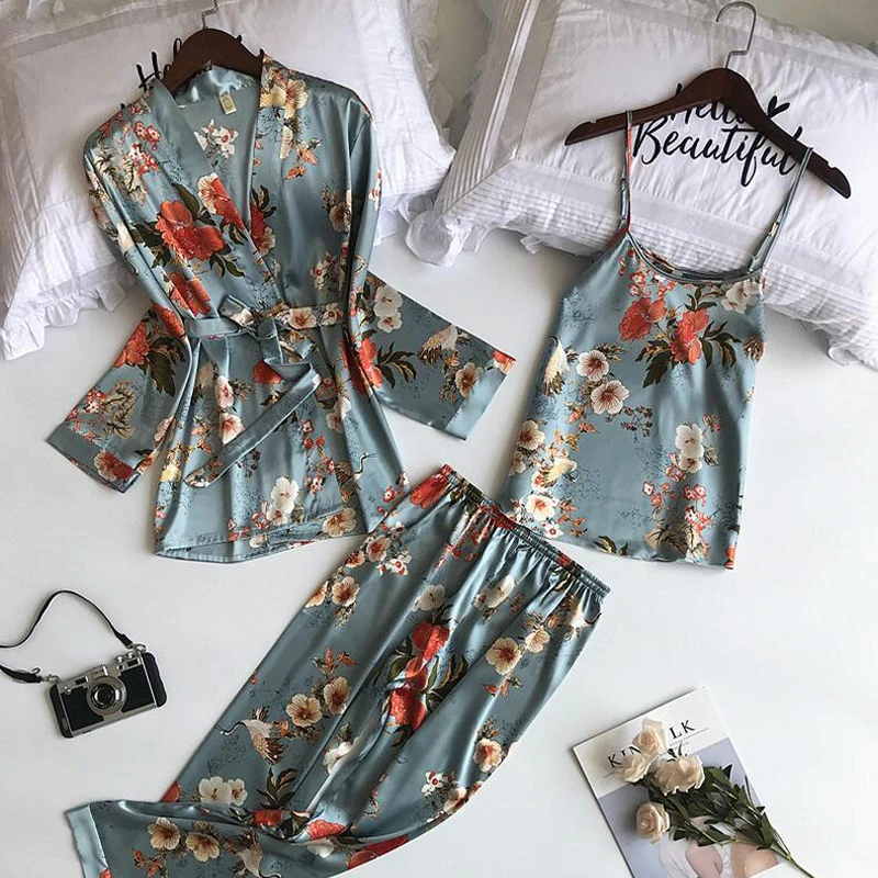 3 PCS Women Pajamas Sets with Pants Sexy Pyjama Satin Flower Print Home Clothes Nightwear Silk Negligee Sleepwear Pijama
3 PCS Women Pajamas Sets with Pants Sexy Pyjama Satin Flower Print Home Clothes Nightwear Silk Negligee Sleepwear Pijama