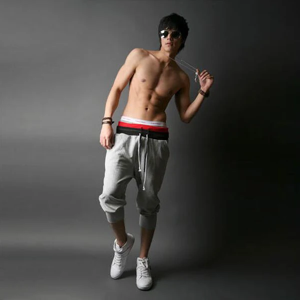 Men Run Jogging Harem Pants Shorts Cropped Trousers Fashion Brand Men Fitness Sweatpants Mens Shorts Summer Male Bermuda Homme
Men Run Jogging Harem Pants Shorts Cropped Trousers Fashion Brand Men Fitness Sweatpants Mens Shorts Summer Male Bermuda Homme