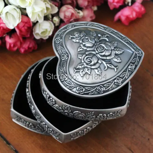 Free Shipping - 2013 New Arrival Fashion Jewelry Box 3 Layers with Rose Flower Design Vintage Gift Trinkets Case Heart Shaped
Free Shipping - 2013 New Arrival Fashion Jewelry Box 3 Layers with Rose Flower Design Vintage Gift Trinkets Case Heart Shaped