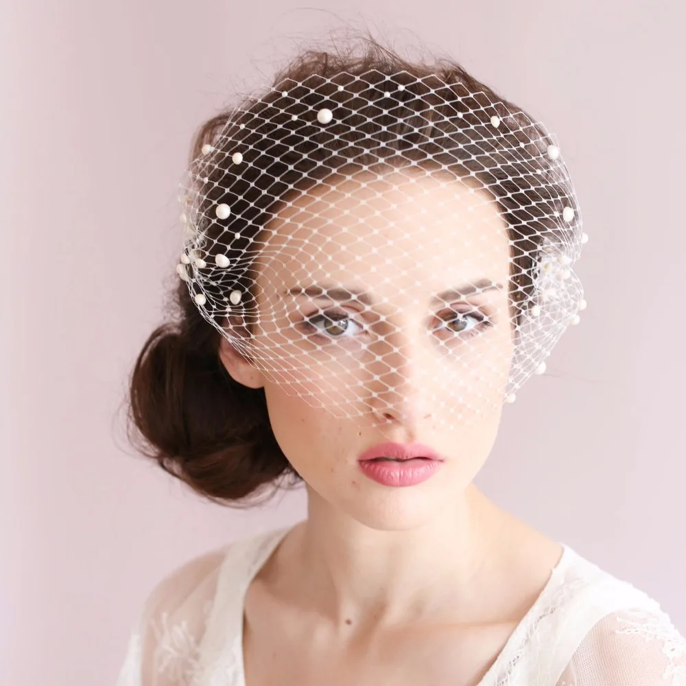 Tulle Bridal Hats with Pearls 2020 Wedding Hats For Brides Wedding Accessories Free Shipping
Tulle Bridal Hats with Pearls 2020 Wedding Hats For Brides Wedding Accessories Free Shipping