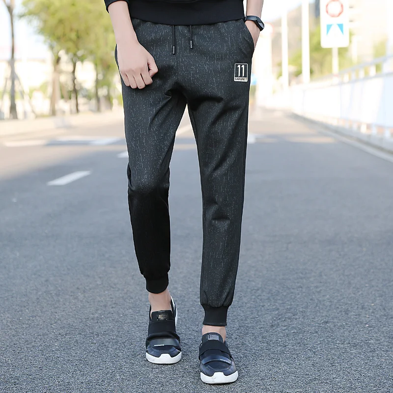2017 New Jogger Pants Men Fitness Bodybuilding Black Pants for Runners Man Workout Streetwear Sweatpants Autumn Sweat Trousers
2017 New Jogger Pants Men Fitness Bodybuilding Black Pants for Runners Man Workout Streetwear Sweatpants Autumn Sweat Trousers