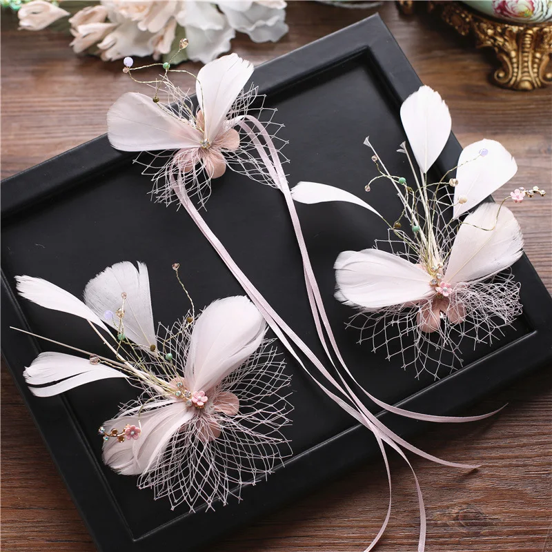 3pieces sets concave modelling sweet powder feather butterfly flower bridal headwear necklace wedding hair accessories
3pieces sets concave modelling sweet powder feather butterfly flower bridal headwear necklace wedding hair accessories