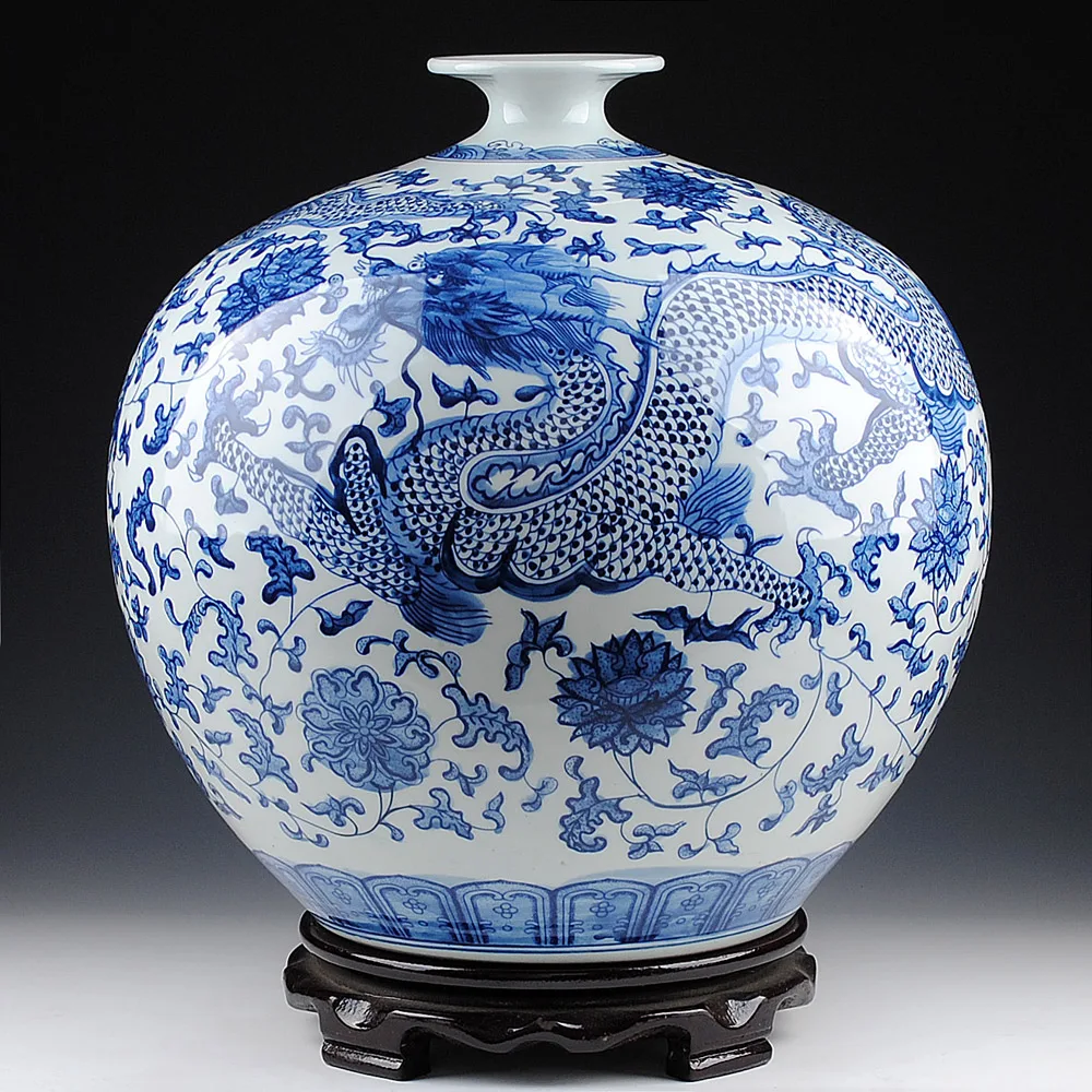 blue and white porcelain vases, hand-painted dragon, underglaze color, large pomegranate vase, modern home decoration
blue and white porcelain vases, hand-painted dragon, underglaze color, large pomegranate vase, modern home decoration