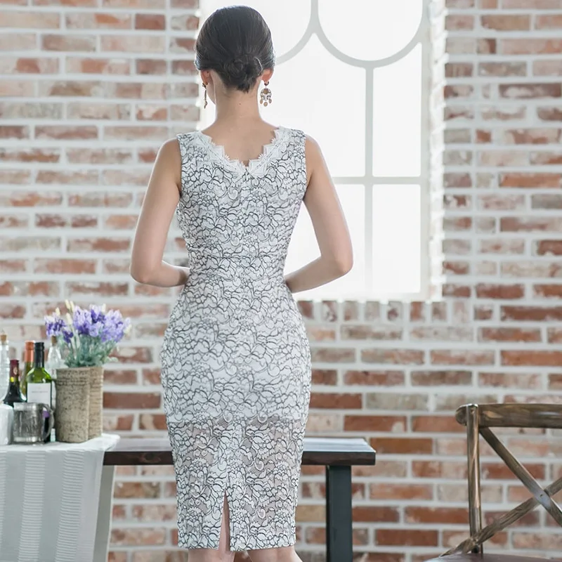 White Lace Women Dress Deep V-neck Sleeveless Print Floral Bandage Midi Dress Women Sheath Casual Summer Clothes for Women Robe
White Lace Women Dress Deep V-neck Sleeveless Print Floral Bandage Midi Dress Women Sheath Casual Summer Clothes for Women Robe