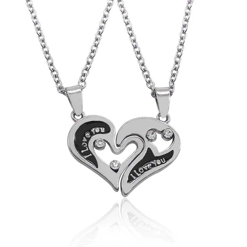 2 Pieces / Set I Love You Couple Stitching Necklace Fashion Rhinestone Broken Heart Pendant Necklace Men And Women Lover Jewelry
2 Pieces / Set I Love You Couple Stitching Necklace Fashion Rhinestone Broken Heart Pendant Necklace Men And Women Lover Jewelry