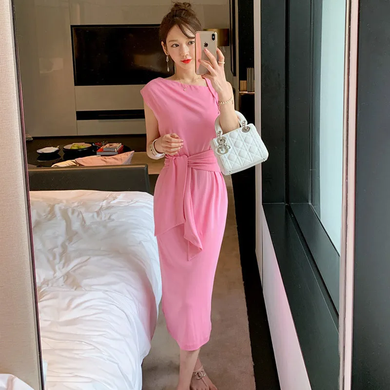 Women Sleeveless Sashes Solid Knitting Ladies Dresses Plus Size 2019 Summer Dress Korean Style Pink Knitted Dress Women Robe
Women Sleeveless Sashes Solid Knitting Ladies Dresses Plus Size 2019 Summer Dress Korean Style Pink Knitted Dress Women Robe