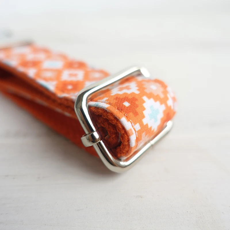 Оранжевый ошейник для собак с персонализированной гравировкой металлическая