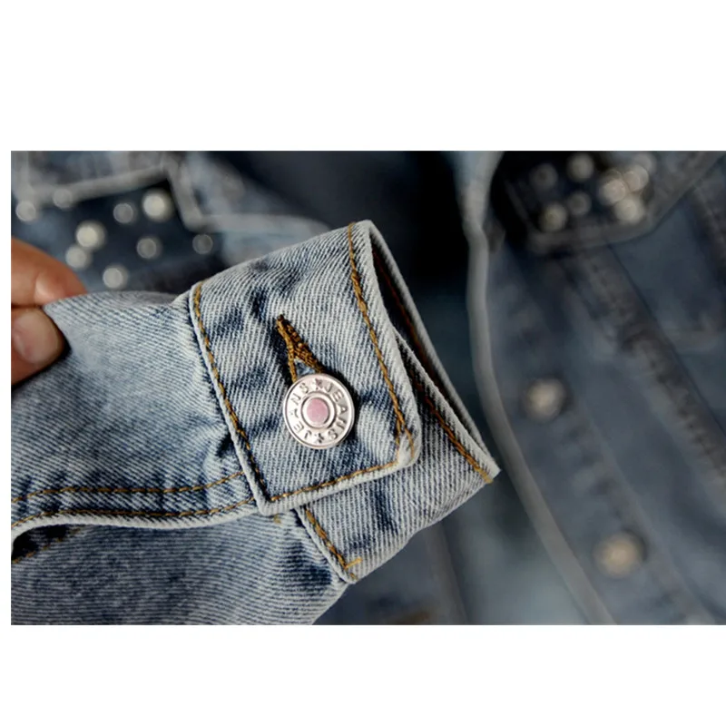 Plus Size Pearl Beading Denim Jackets Short Tops 4XL 5XL Women Slim Long Sleeve Vintage Casual Jean Jacket Bomber Denim Coat
Plus Size Pearl Beading Denim Jackets Short Tops 4XL 5XL Women Slim Long Sleeve Vintage Casual Jean Jacket Bomber Denim Coat