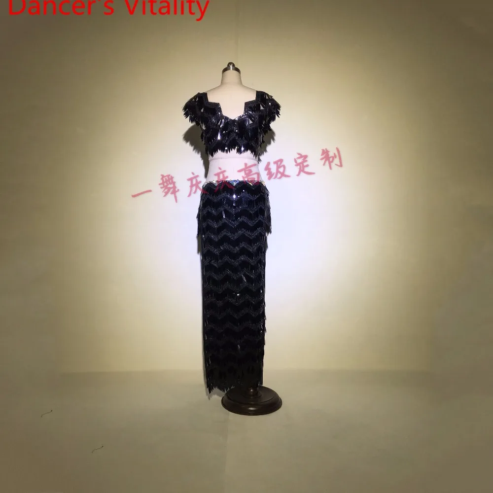 Customized New Belly Dance Top Skirt 2pcs Set Women Oriental Indian Opening Dance Group Competition Performance Costume Garments
Customized New Belly Dance Top Skirt 2pcs Set Women Oriental Indian Opening Dance Group Competition Performance Costume Garments