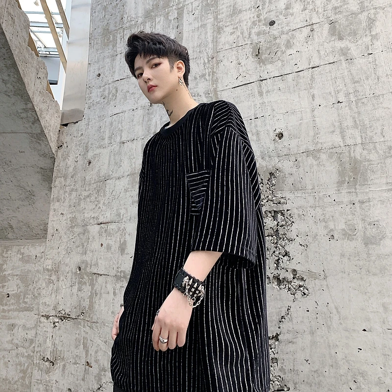Men Summer Short Sleeve Diamond Striped T Shirt Male Punk Gothic Streetwear Hip Hop Loose Casual Tshirt Black Tees Shirts
Men Summer Short Sleeve Diamond Striped T Shirt Male Punk Gothic Streetwear Hip Hop Loose Casual Tshirt Black Tees Shirts