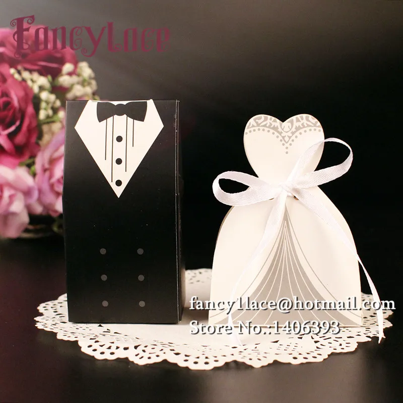 10 Pcs/set 2017 New Bridal Gift Cases Groom Tuxedo Dress Gown Ribbon Wedding Favor Chocolate Candy Box Wedding Favors And Gifts
10 Pcs/set 2017 New Bridal Gift Cases Groom Tuxedo Dress Gown Ribbon Wedding Favor Chocolate Candy Box Wedding Favors And Gifts