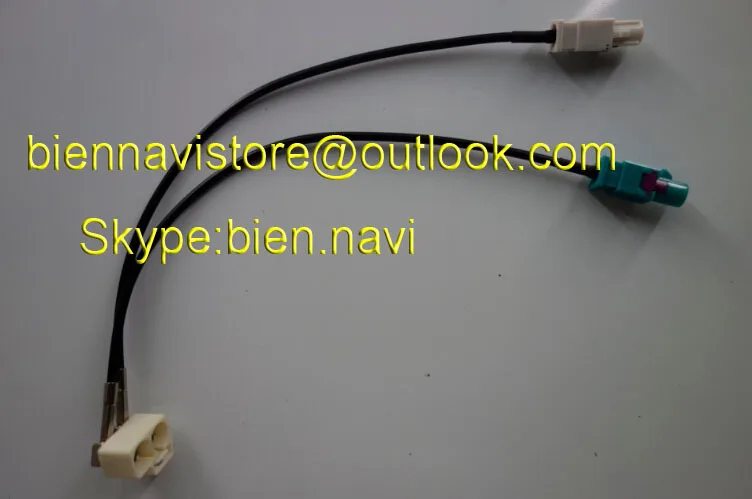 100% NEW vw car styling car Radio FAKRA Antenna RCD510 RNS510 rRCD310 RNS315 Antenna Adapter Radio 2 into 2 - MFD
100% NEW vw car styling car Radio FAKRA Antenna RCD510 RNS510 rRCD310 RNS315 Antenna Adapter Radio 2 into 2 - MFD