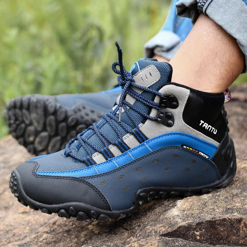 TANTU Men Hiking Shoes Breathable Leather Outdoor Sneaker Camping Trekking Climbing Shoes 39 to 46 High Sport Shoes 2 Colors
TANTU Men Hiking Shoes Breathable Leather Outdoor Sneaker Camping Trekking Climbing Shoes 39 to 46 High Sport Shoes 2 Colors