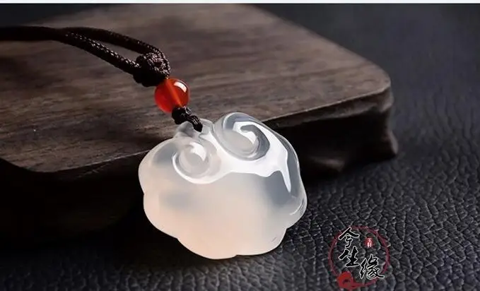 Ожерелье из халцедона Хэтянь, подвеска ручной работы, подвеска из драгоценных камней, ювелирные изделия 
Ожерелье из халцедона Хэтянь, подвеска ручной работы, подвеска из драгоценных камней, ювелирные изделия