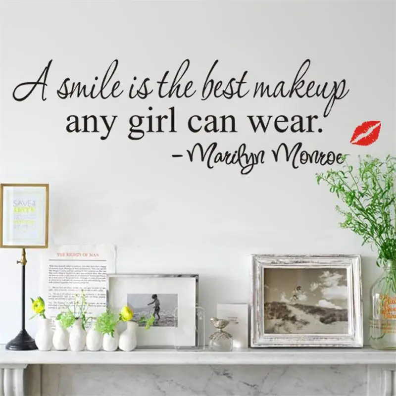 Фото A Smile Is The Best Makeup девичьи красные губы декор для комнаты настенные наклейки