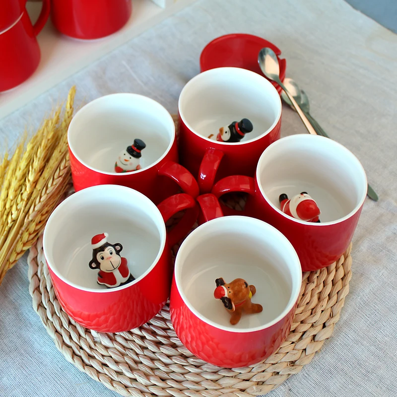 Cute Cartoon red ceramic cup Beautiful animal coffee cup Creative Santa Claus Monkey penguin drinks mug
Cute Cartoon red ceramic cup Beautiful animal coffee cup Creative Santa Claus Monkey penguin drinks mug