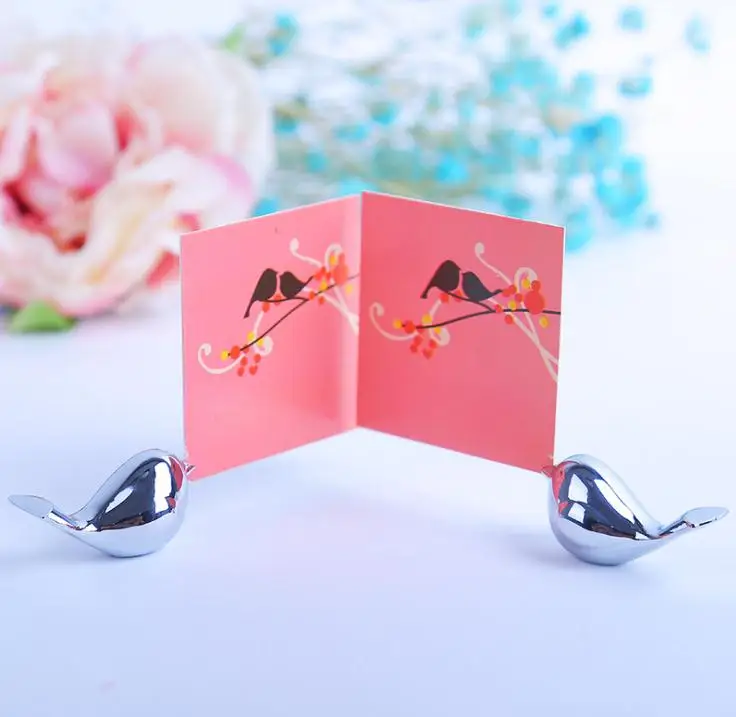 100pcs/lot Silver Metal Love Bird Wedding Place Card Holder Favors and Photo holder with Matching Place Card Free Shipping
100pcs/lot Silver Metal Love Bird Wedding Place Card Holder Favors and Photo holder with Matching Place Card Free Shipping