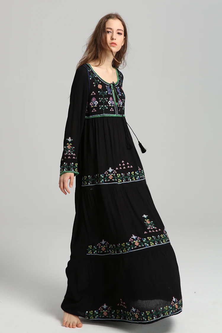 Fashion Long Dress 2018 Women Summer Autumn Beautiful Flowers Embroideried Floor-length Long Maxi Black Elegant Boutique Dress
Fashion Long Dress 2018 Women Summer Autumn Beautiful Flowers Embroideried Floor-length Long Maxi Black Elegant Boutique Dress